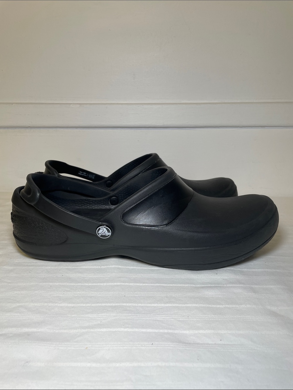Crocs Mercy Black Work Comfort Clogs women’s size 11